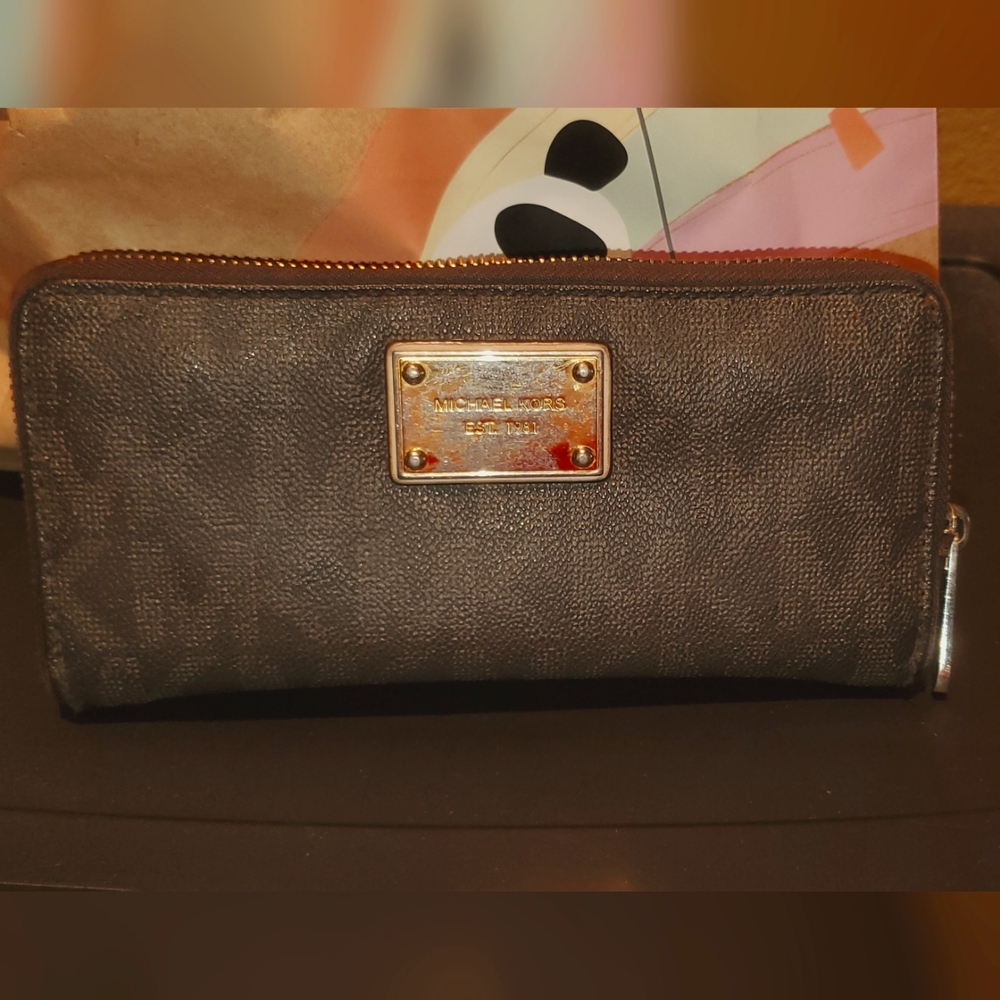 MK Women's Wallet
